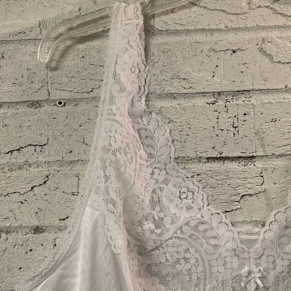 Vintage Adonna White Lace Slip Top Nylon 46 - Picture 2 of 9